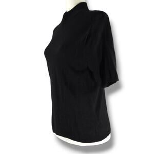 EUC VTG Jaclyn Smith Y2K Silk Blend Fitted Mock Neck Top Sz. M‎ Black
